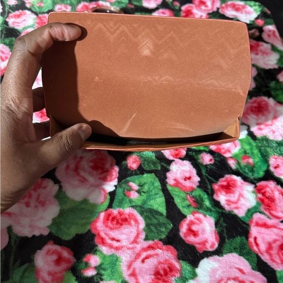 Missoni Tan Sunglasses with Case - Picture 7 of 8